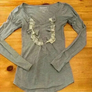 Decree long sleeve T-shirt with lace